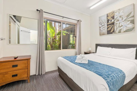 Sanctuary Resort Motor Inn - Accommodation Redcliffe 3