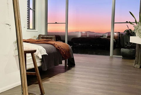 Sanctuary Spaces - Sundowner - Accommodation Redcliffe 3