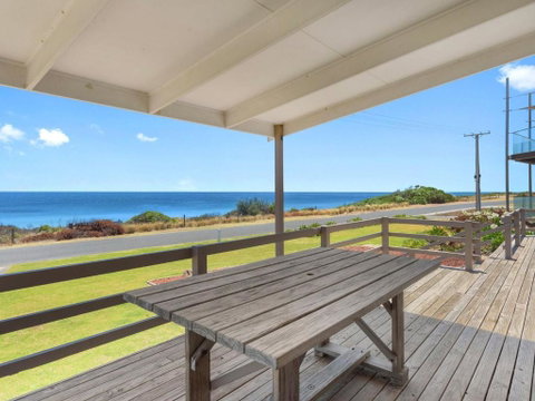 Sand Castles 34 Gold Coast Drive - Accommodation Redcliffe 1