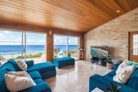Sand Castles - Accommodation Redcliffe 2