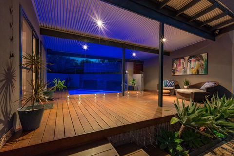 Salt The Studio - Accommodation Redcliffe 1