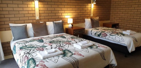 Sandpipers @ Millicent - Accommodation Redcliffe 2
