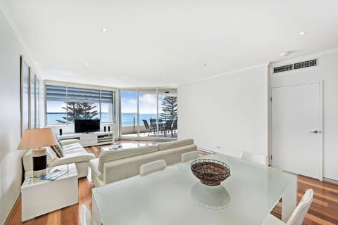 Sandcastle Apartments - Accommodation Redcliffe 3