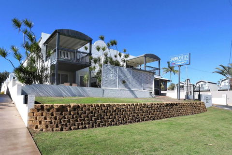 Sandcastles 8 - Accommodation Redcliffe 0