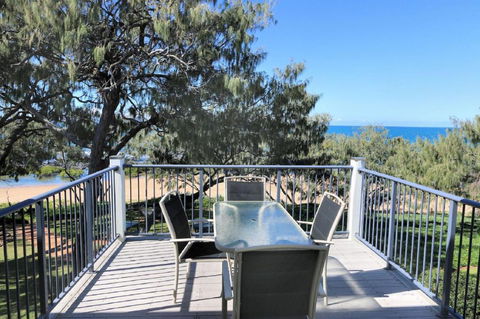 Sandcastles 8 - Accommodation Redcliffe 1