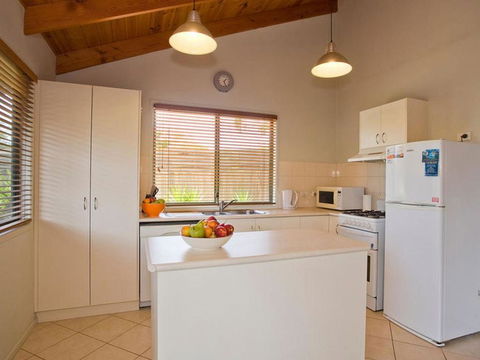 Sandhurst Escape 2 17 - Accommodation Redcliffe 1
