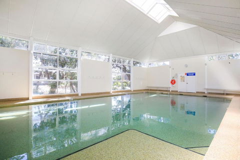 Sandlewood Breeze - Pet Friendly - Community Pool - Accommodation Redcliffe 1