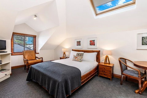 Sandstone Suites - In The Heart Of Port Fairy - Accommodation Redcliffe 1