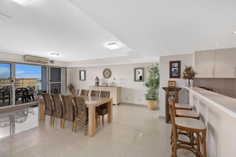 Sandy Cove Apartment The Entrance 48a - Accommodation Redcliffe 2