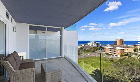 Sandy Cove Apartment The Entrance 48b - Accommodation Redcliffe 0