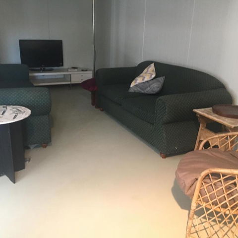 Something Different - Shedstay - Accommodation Redcliffe 3