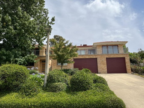 Studio At The Back Of Mount Taylor - Accommodation Redcliffe 0