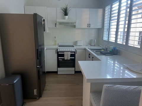 Sunny Boutique Apartment - Accommodation Redcliffe 3