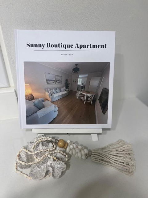 Sunny Boutique Apartment - Accommodation Redcliffe 2