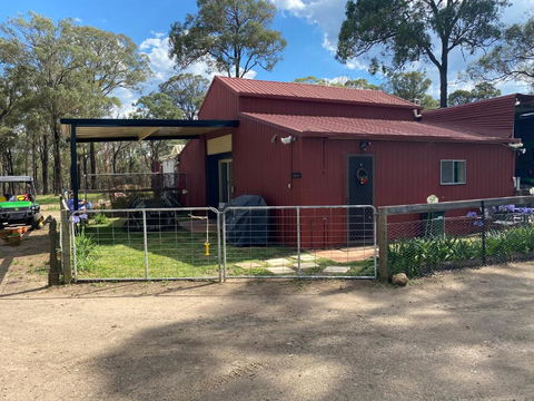 TajMaBarn Fullcircle Farm 6 Roundhill Rd WILTON - Accommodation Redcliffe 0