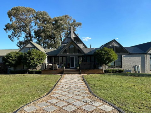 Talga Grove - Accommodation Redcliffe 0