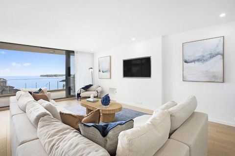 Tarquin - Stunning, Modern, Views - Accommodation Redcliffe 1