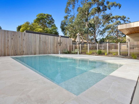 Terra House - Accommodation Redcliffe 0