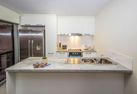 The Happy Delightful Place - Entire 2 Room Apartment - Accommodation Redcliffe 2