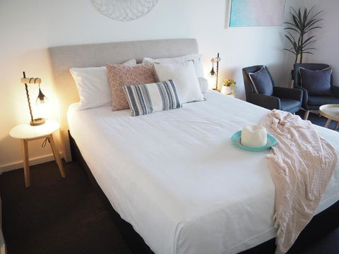 The Esplanade Motel - Accommodation Redcliffe 0