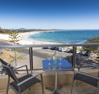 Beachpoint Unit 303 28 North Street - Accommodation Redcliffe