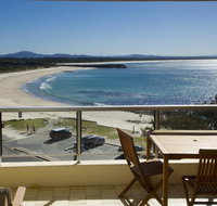 Beachpoint Unit 402 28 North Street - Accommodation Redcliffe