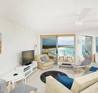 Beachpoint Unit 501 28 North Street - Accommodation Redcliffe