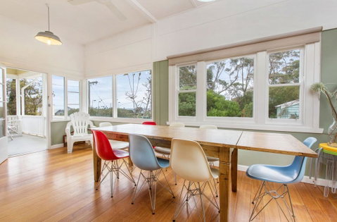 BEACHSIDE GETAWAY - DROMANA - Accommodation Redcliffe 2