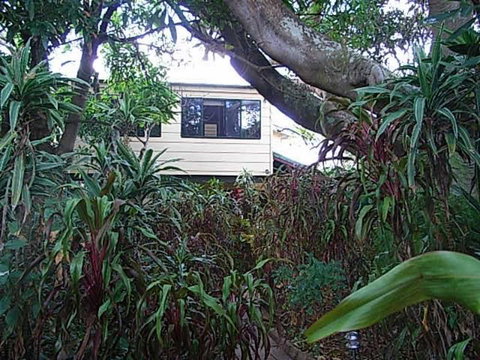 Beachside Queenslander - Accommodation Redcliffe 3