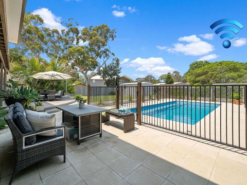 Belle View - Callala Bay - Accommodation Redcliffe 0