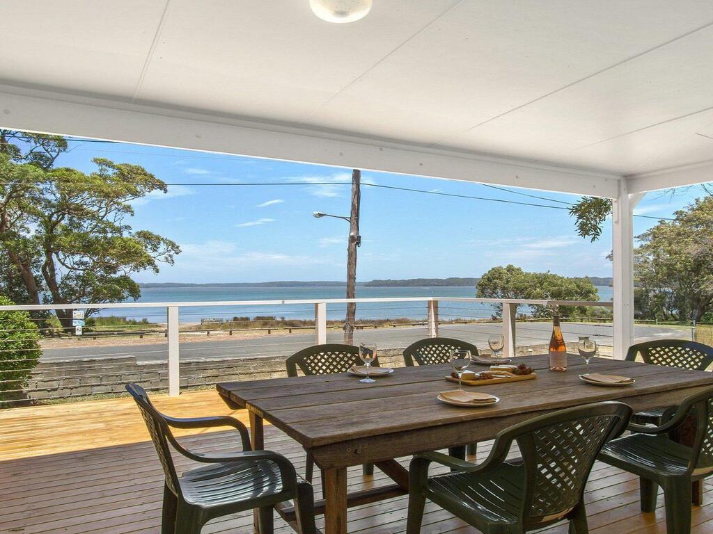 Browns Mountain NSW Accommodation Redcliffe