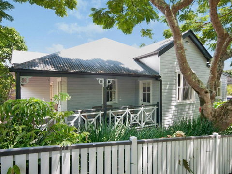 Beluso - Accommodation Redcliffe 1