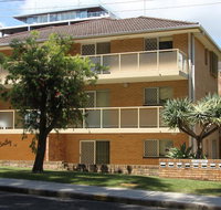 Bentley 3 - North Street - Accommodation Redcliffe