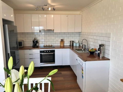 Bermagui Townhouse - Accommodation Redcliffe 3
