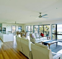 Berringar 71 Green Point - Accommodation Redcliffe