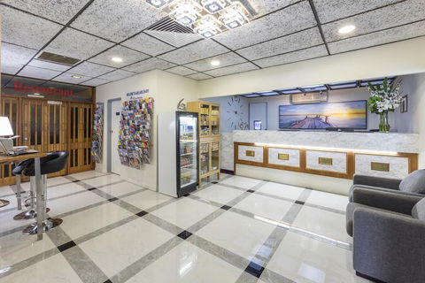 Best Western Adelaide Granada Motor Inn - Accommodation Redcliffe 1