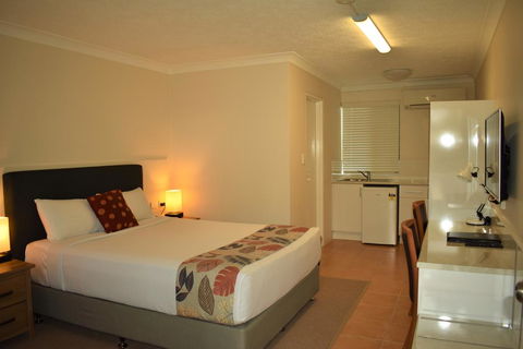 Best Western Parkside Motor Inn - Accommodation Redcliffe 1