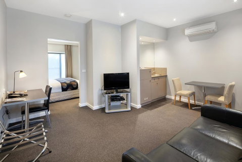 Best Western Plus Ballarat Suites - Accommodation Redcliffe 2