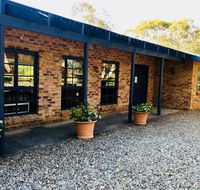 Beulah by the Lake - Accommodation Redcliffe