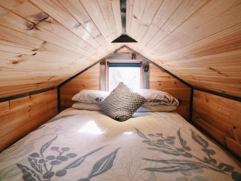 Big Tiny Seven Hills Tiny House, Tallarook - Accommodation Redcliffe 3