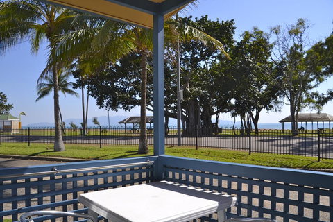 BIG4 Rowes Bay Beachfront Holiday Park - Accommodation Redcliffe 1