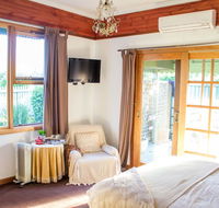 Billabong Cottage - Accommodation Redcliffe