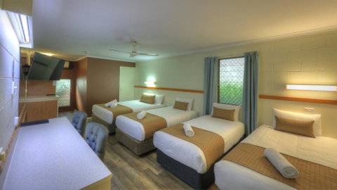 Billabong Lodge Motel - Accommodation Redcliffe 1