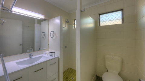 Billabong Lodge Motel - Accommodation Redcliffe 3