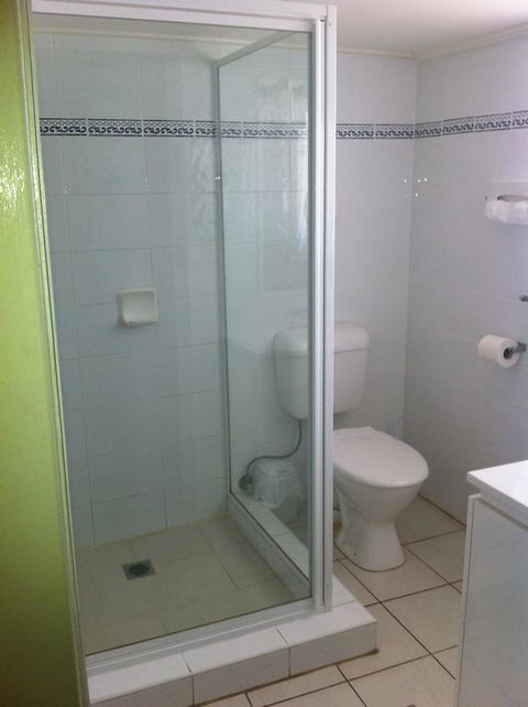 Binalong Motel - Accommodation Redcliffe 2