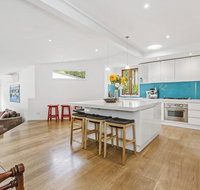 BIRDSONG - MORNINGTON - Accommodation Redcliffe