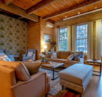 Birdwood Estate - Accommodation Redcliffe