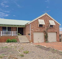 Birubi Beach House' 14 Campbell Avenue - fantastic house and close to the surf beach - Accommodation Redcliffe