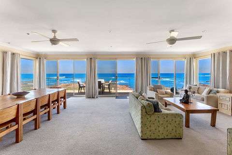 Birubi Lane 4 - Anna Bay - Accommodation Redcliffe 1