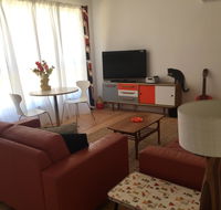 Black Cat Retreat holiday home - Accommodation Redcliffe